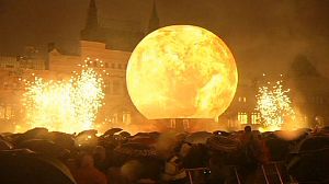 City of Light: Moscow opens annual show