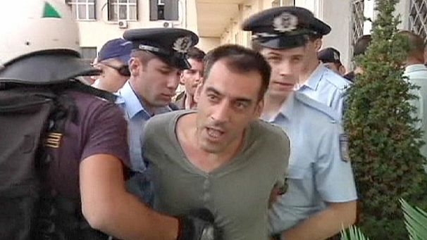 Greek police clash with shipyard workers