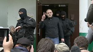 Russian opposition leader detained