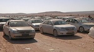 Hundreds flee fighting in Bani Walid