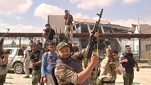 Libya pro-government forces seize old Gaddafi stronghold
