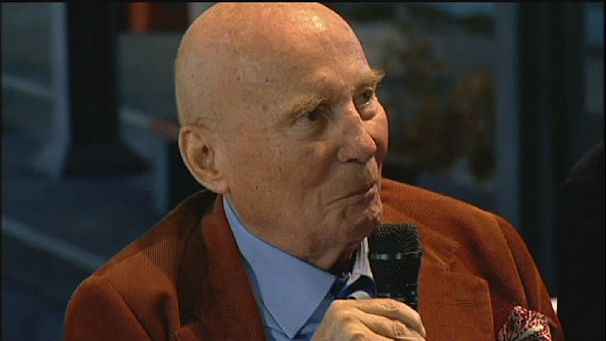 Composer Hans Werner Henze dies in Dresden