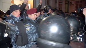 Ukraine election candidate claims fraud in his district