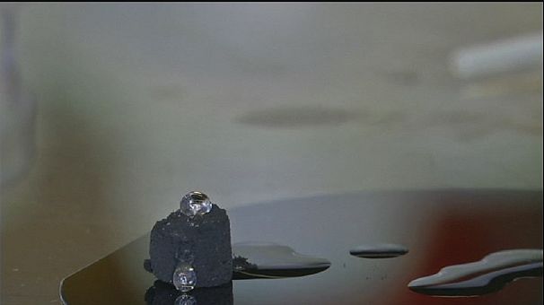 Lighter-than-air material discovered