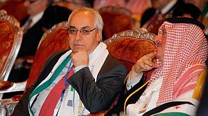 Syrian exiles jostle in Qatar