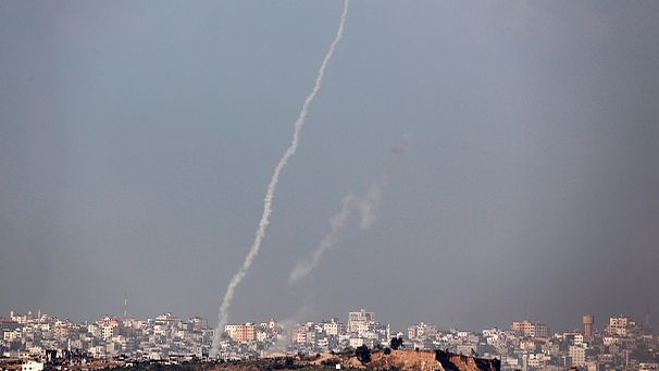 New fires between Gaza and Israel