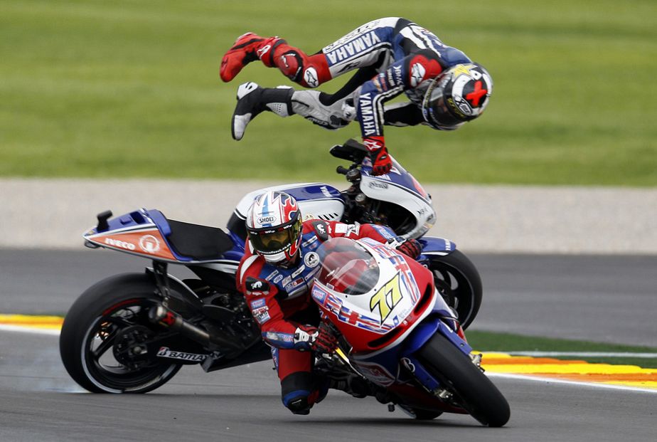 Jorge Lorenzo's fall at Spain MotoGP Jorge Lorenzo's fall at Spain MotoGP