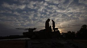 Hamas ceasefire claims premature – Clinton in region for talks