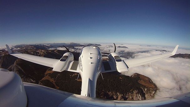 Small aircraft, smart safety