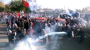 Kurds clash with Turkish police