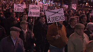 Protesters angry at Spain’s ‘hunger budget’