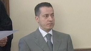 Pope pardons butler who stole secrets