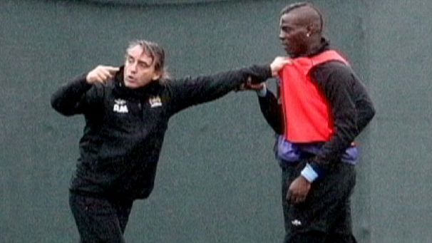Gloves off for Balotelli and Mancini