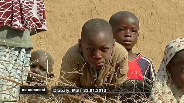 Images de Diabali, ville reprise par les armées maliennes et françaises