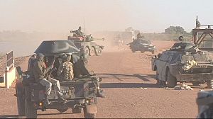 French and Malians close in on Gao