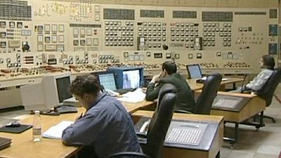 Bulgarians back nuclear plant plan Bulgarians back nuclear plant plan