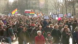 Thousands in Paris demand ‘marriage for all’