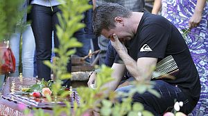Brazil mourns nightclub fire dead