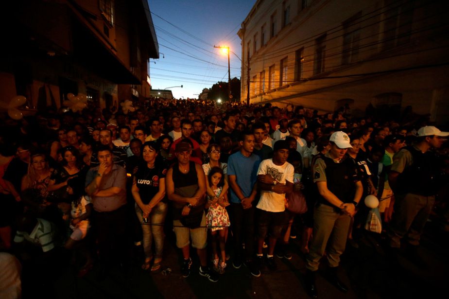 Brazil in mourning after deadly nightclub fire Brazil in mourning after deadly nightclub fire