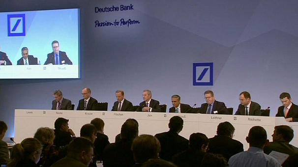 Deutsche Bank hit by costly clean up