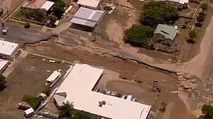 Australia’s PM Gillard visits flood-hit Bundaberg