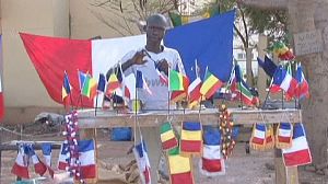 Mali prepares a hero’s welcome for Hollande
