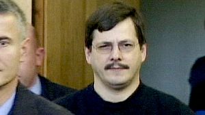 Marc Dutroux asks for early release from prison