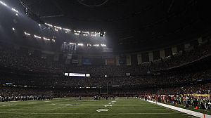 Super Bowl power cut as Beyonce electrifies half-time show