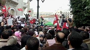 Tunisia opposition leader killed outside his home
