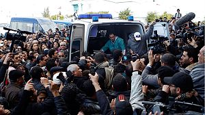 Tunisian opposition leader assassination sparks protests