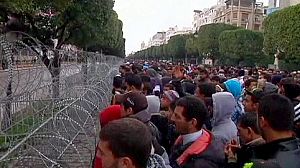 Tunisia crisis deepens
