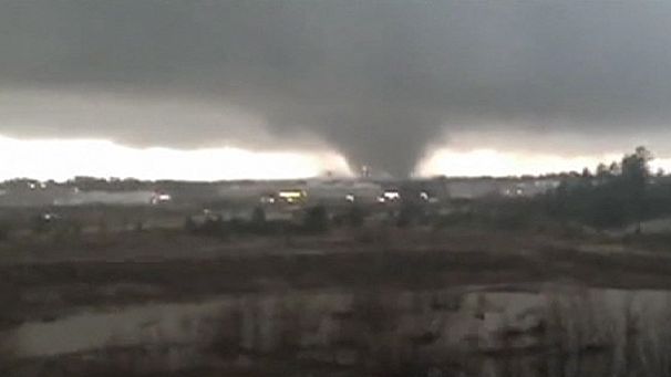 Tornado hits Hattiesburg, Mississippi