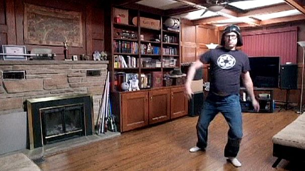 Harlem Shake viral video prompts single hit