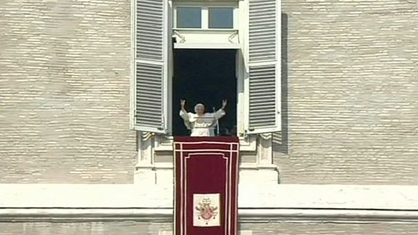 Papal biographer gives his views on next Pope
