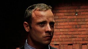 Pistorius remanded as bail hearing continues