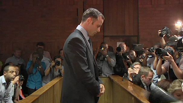 Pistorius family cheers as paralympic star set free on bail