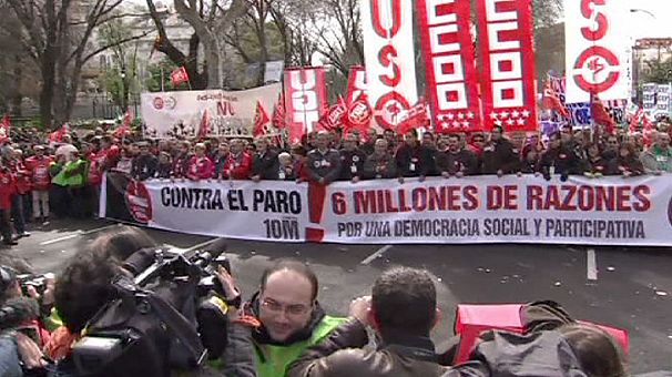 Tens of thousands march throughout Spain
