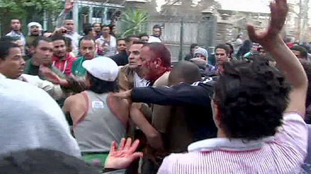 Violent clashes near Muslim Brotherhood HQ in Cairo