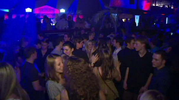 Germans banned from dancing over Easter