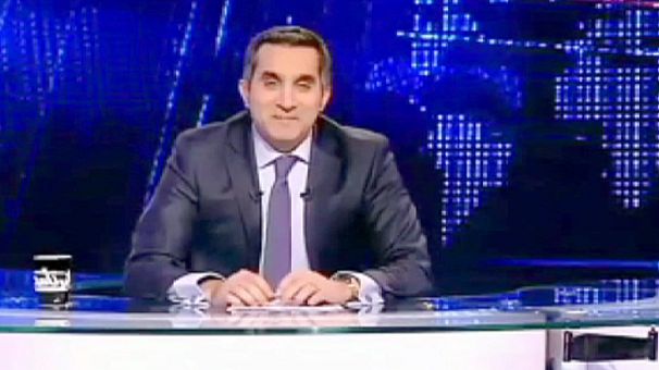 Egypt: arrest warrant for satirical TV host