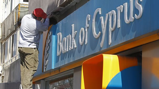 Cipro: scioperano gli impiegati di banca