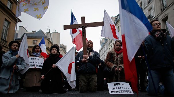 Gay marriage debate enters final chapter in France