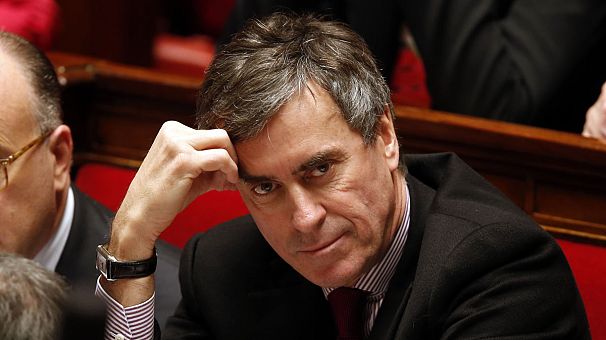 Ex-French minister with millions to invest