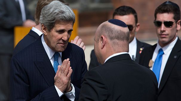 Kerry trying to coax back Israeli-Palestinian talks