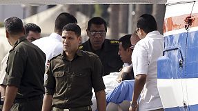 Judge withdraws from Mubarak retrial