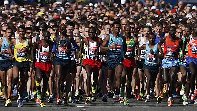 London Marathon runners honour Boston victims London Marathon runners honour Boston victims
