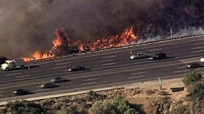 USA: incendi in California, 1.200 ettari in fumo vicino a Los Angeles