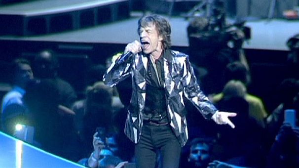 Rolling Stones fans pick up a bargain