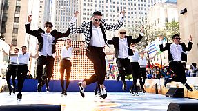 Psy mostra come si balla da 