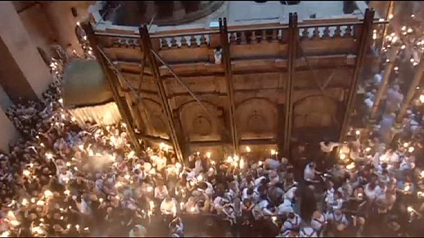 ‘Holy Fire’ ceremony in Jerusalem ushers in Orthodox Easter